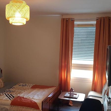 Appartement Studio Orleans Theatre Extérieur photo